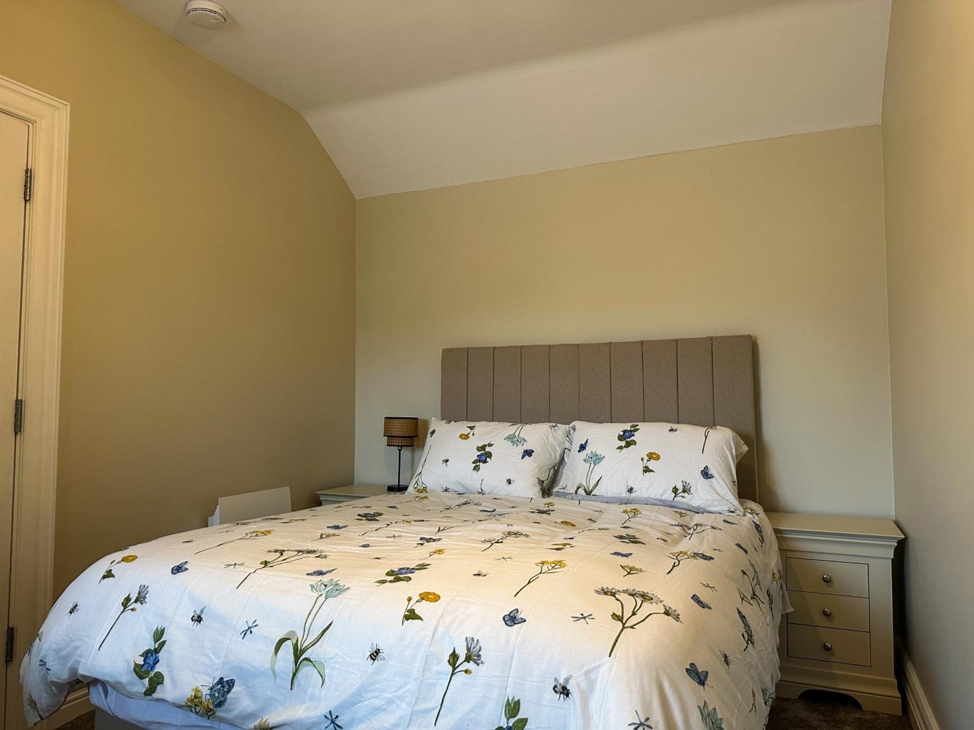 Appartamento Adams Complex Tullamore Esterno foto